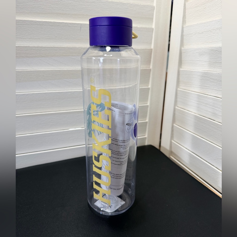 NWT Starbucks Clear Tumbler with UW Huskies logo - Picture 3 of 5